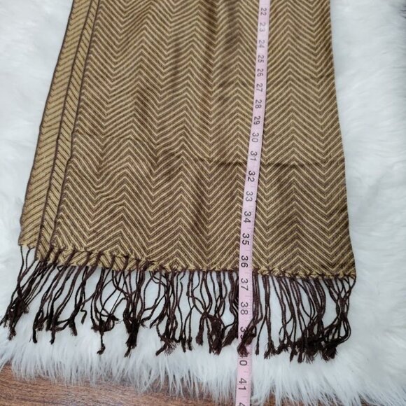 Official Pashmina and Silk Brown Chevron Pattern Unisex Scarf - Picture 5 of 6